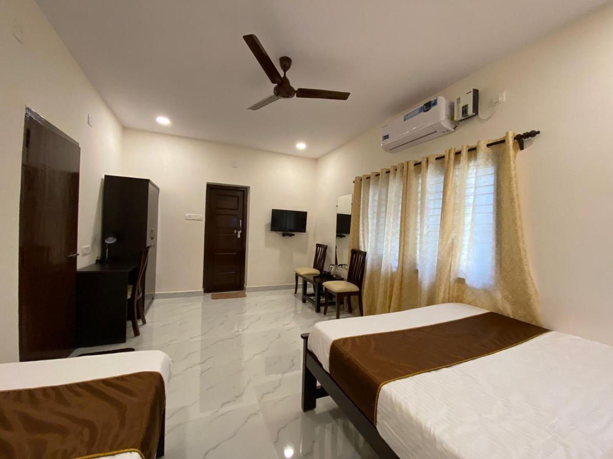 Udupi Inn Esterno foto
